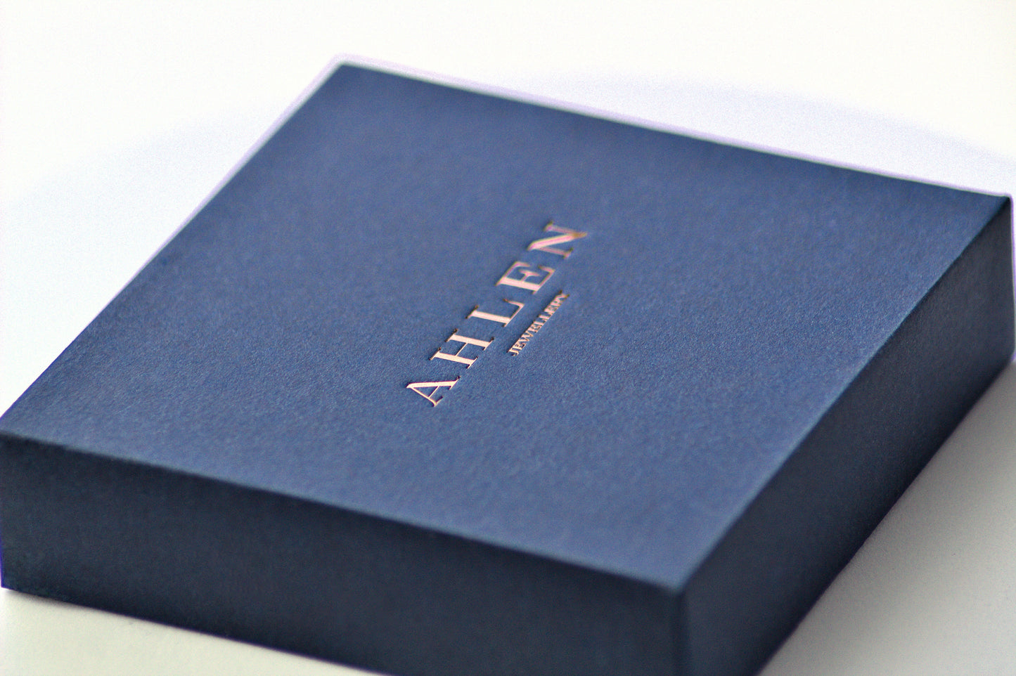 Ahlen Jewellery packaging gift box with logo close up.